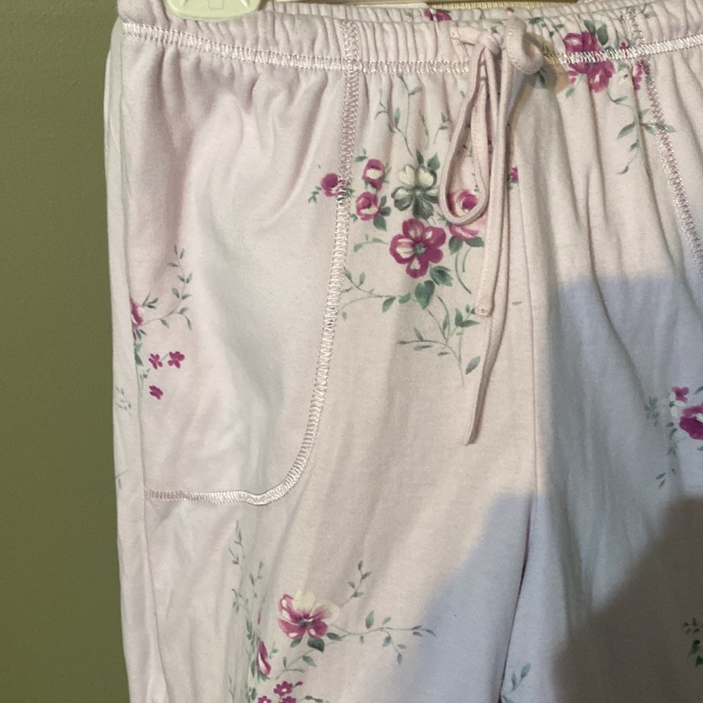 PJ set - Picture 2 of 6